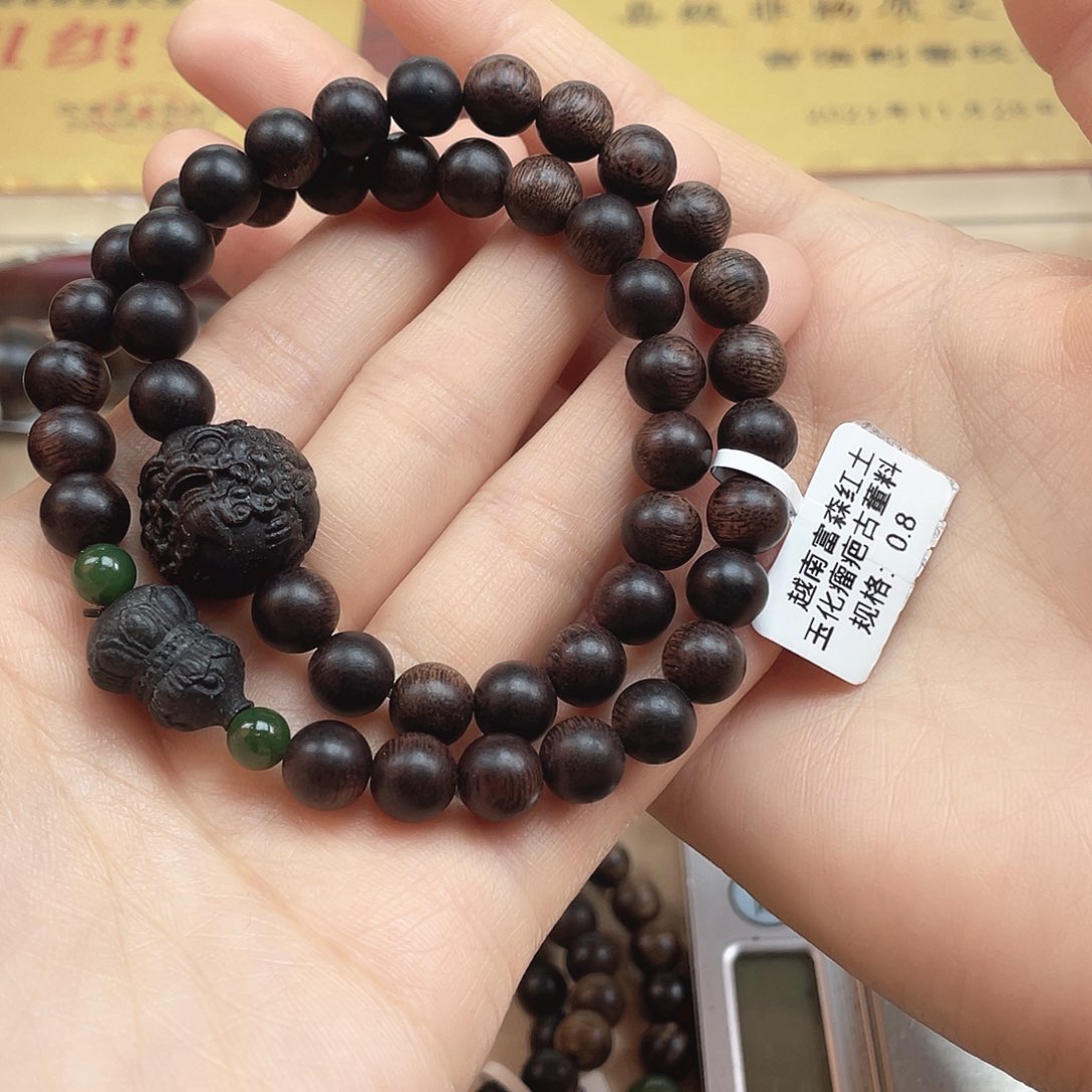 沉香手串越南富森红土玉化瘤疤古董料