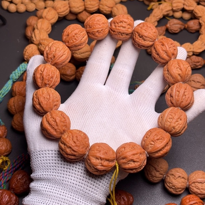 永***远文玩核桃手串京八棱