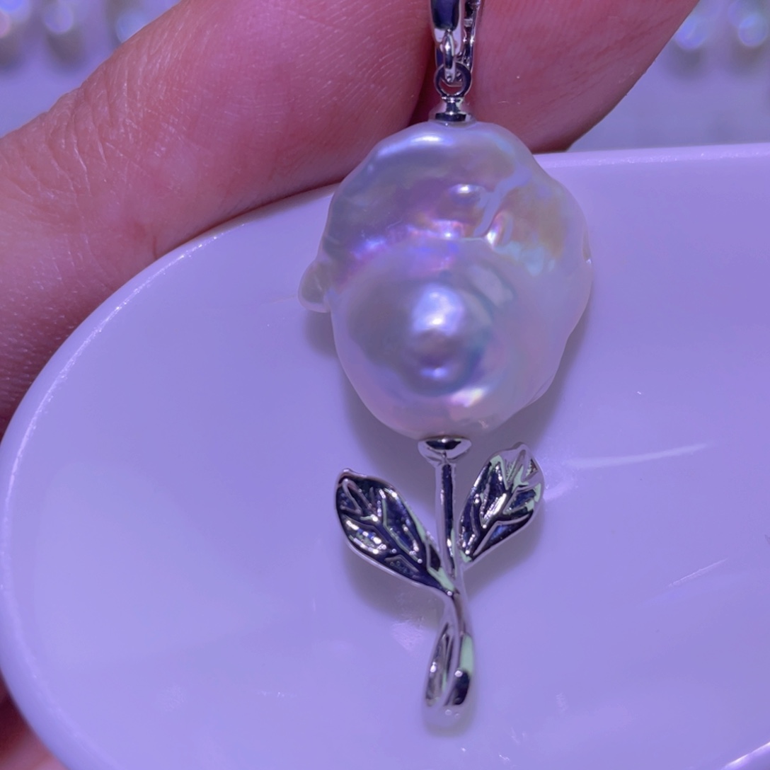 天然淡水珍珠吊坠银S925镶嵌淡水珍珠