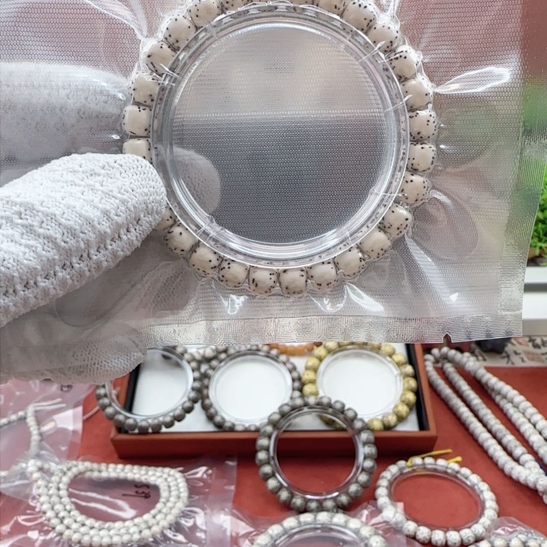 星月菩提手串河豚