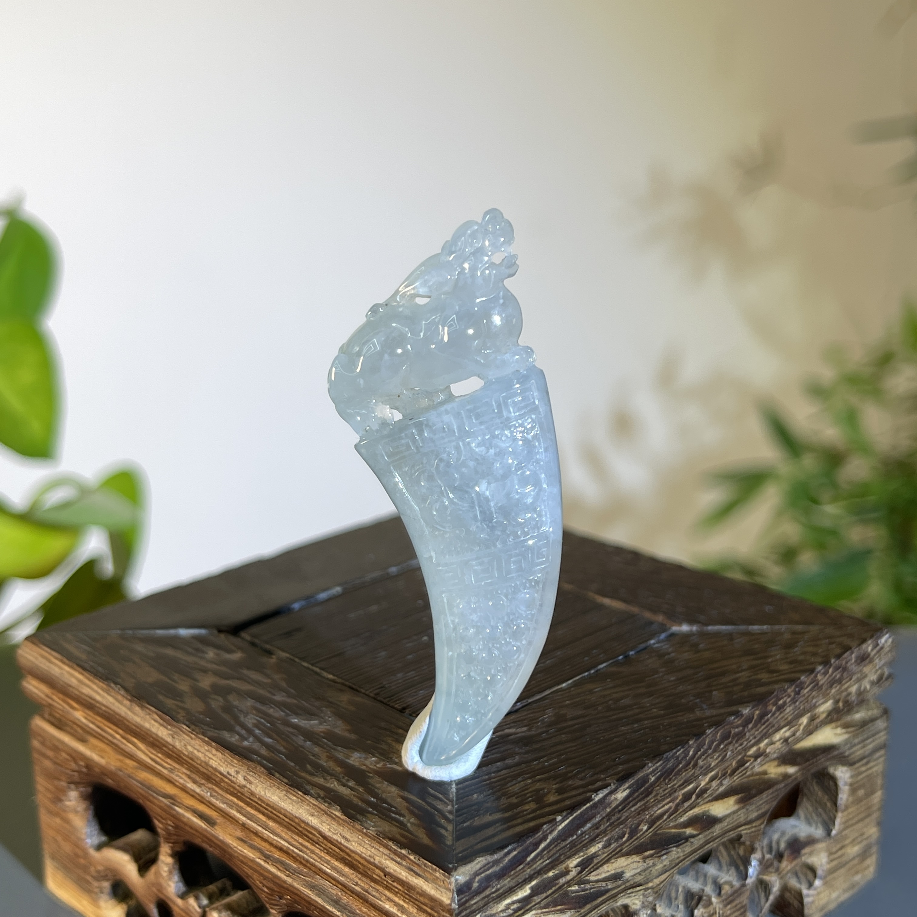 JCB24-124 天然缅甸A货翡翠 龙牙