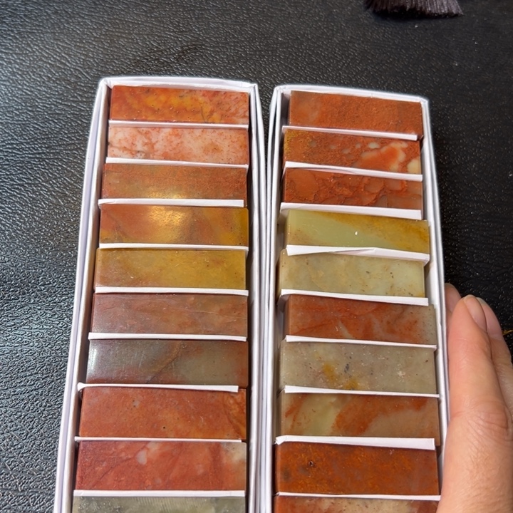 印石浙江红石瑕疵品一组20个1.5*1.5*5.0