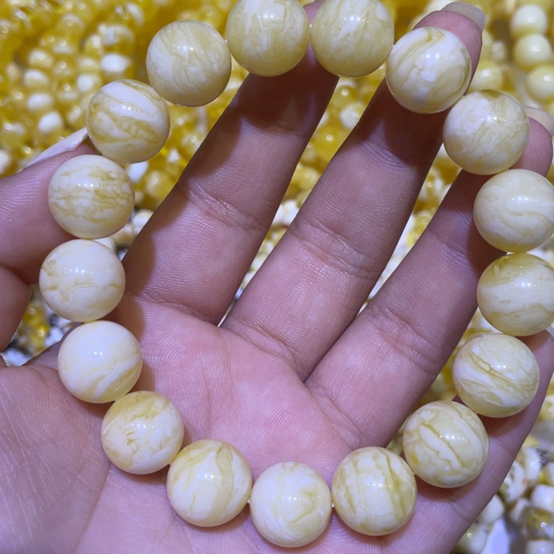 蜜蜡未镶嵌珠宝奇石13m