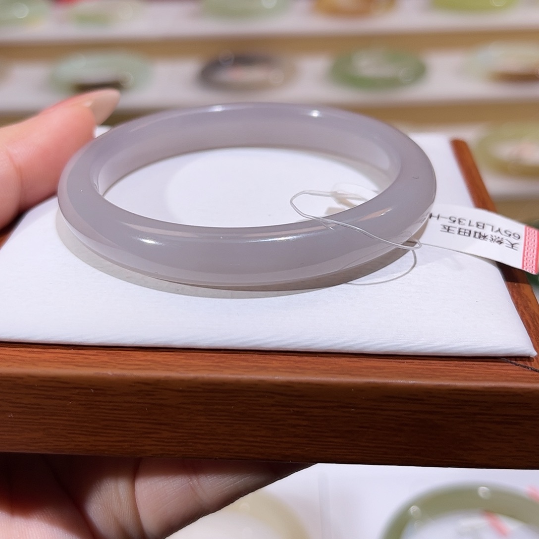 和田玉未镶嵌手镯高冰紫