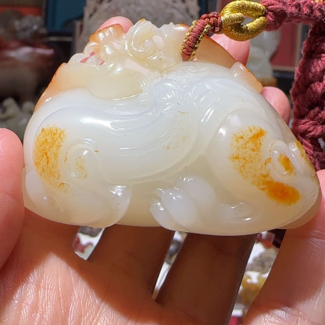 明***确和田玉未镶嵌挂件