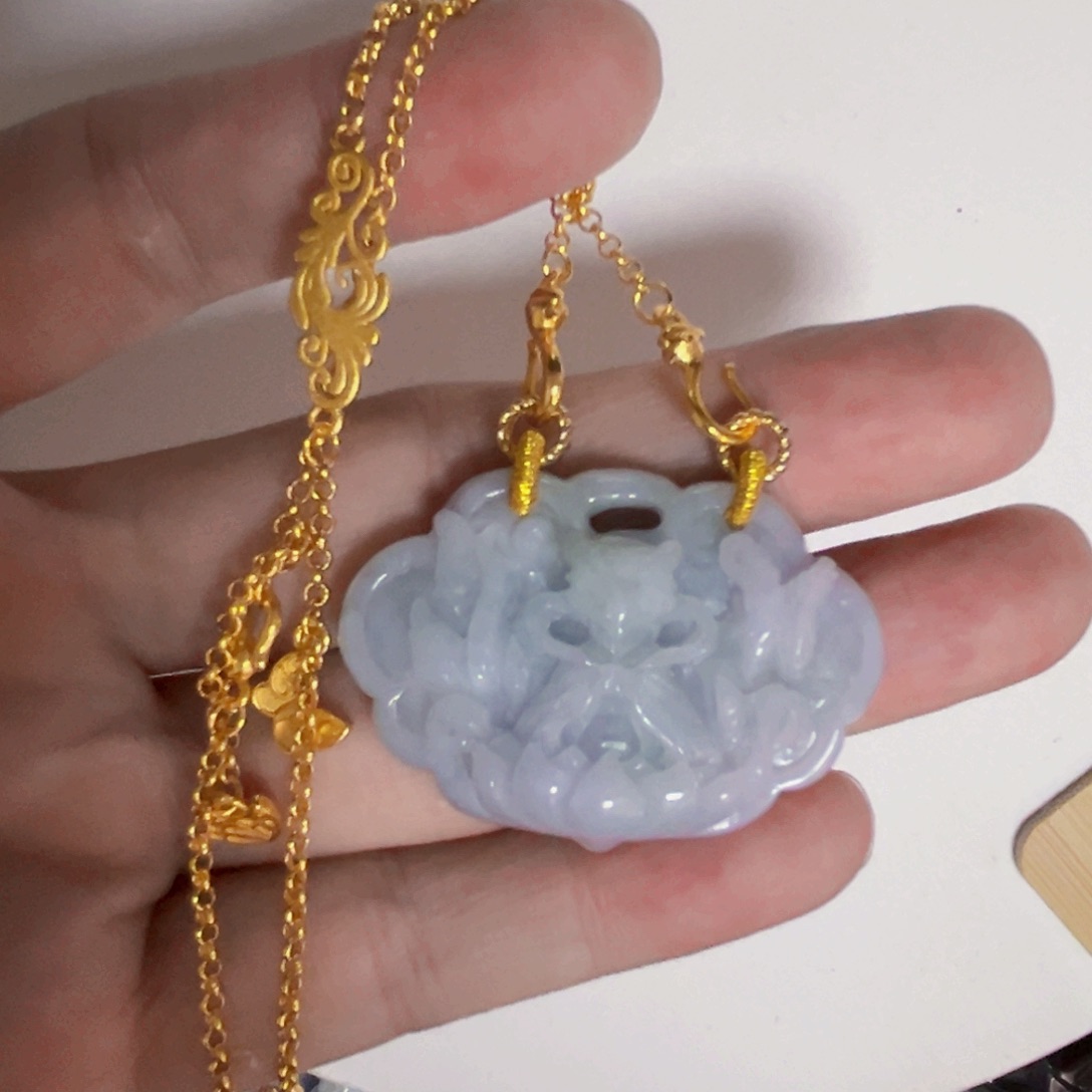 翡翠未镶嵌吊坠(赠链)?***?代编织