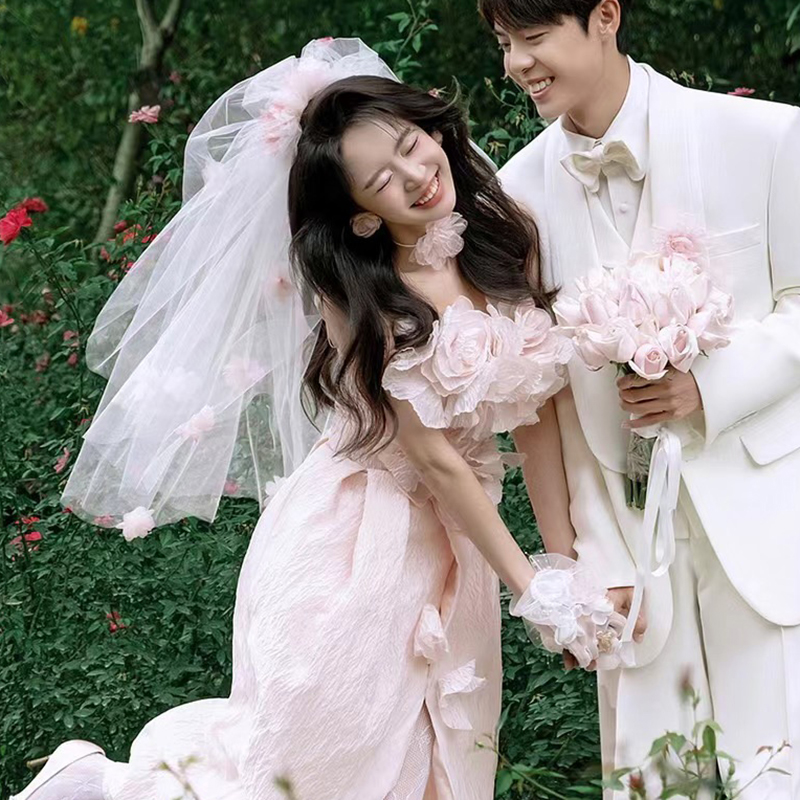 超仙粉色头纱森系甜美花瓣头饰新娘领证登记求婚喜嫁风蓬蓬纱道具
