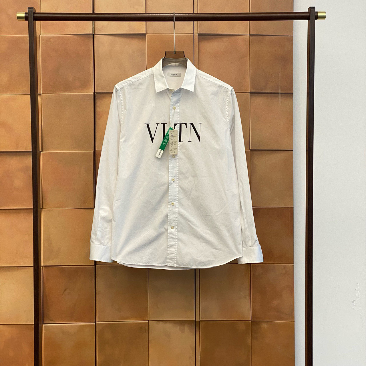 Valentino白色字母logo印花衬衫/40码/99新/29933