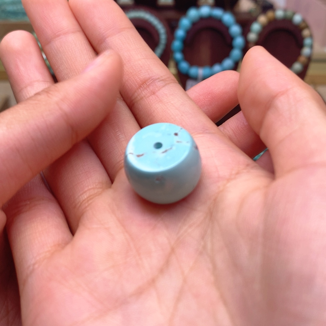 绿松石配饰未镶嵌