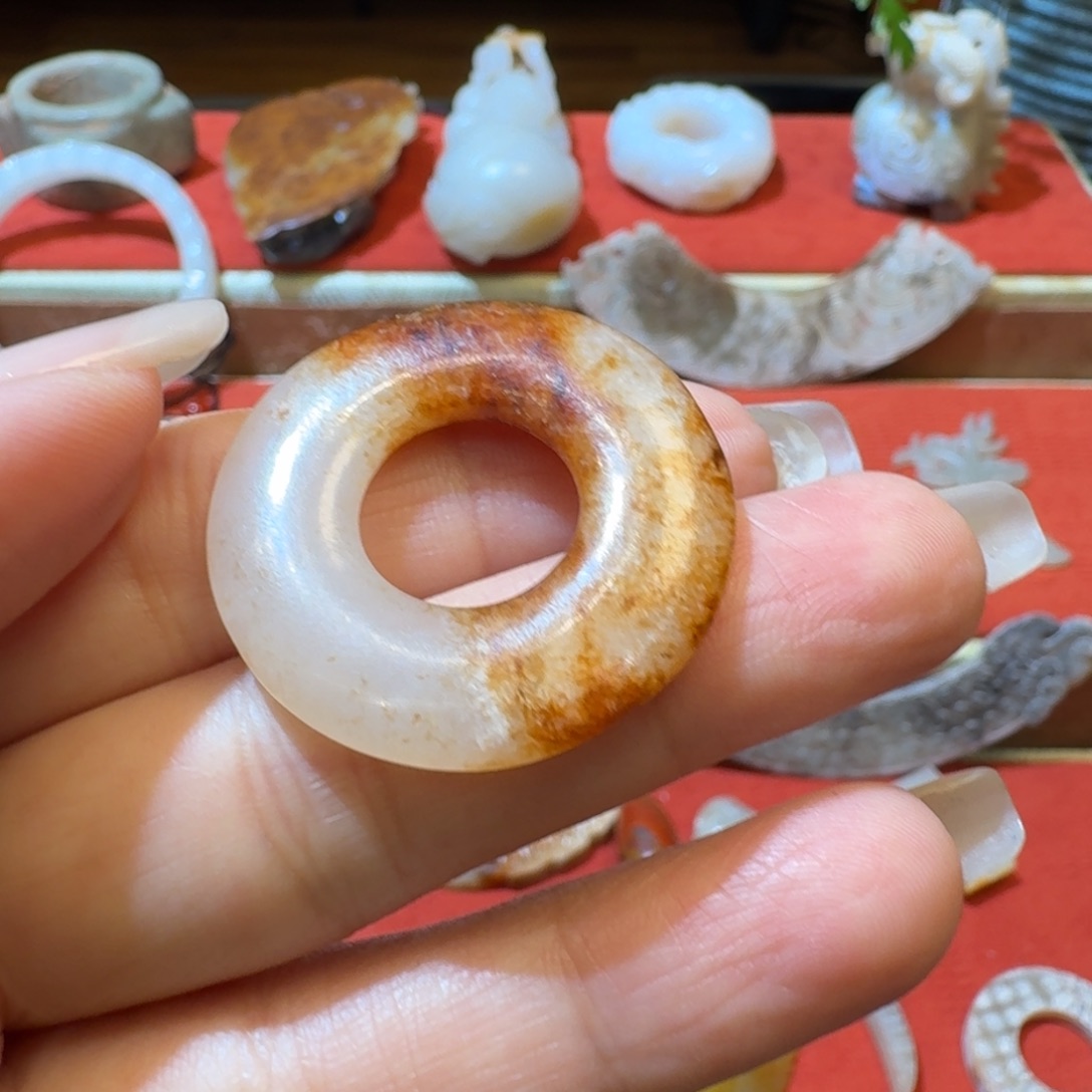 和田玉（糖玉）挂件未镶嵌