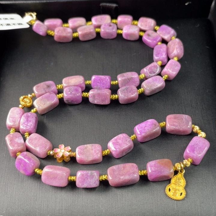 苏纪石（舒俱来）项链18K金镶嵌