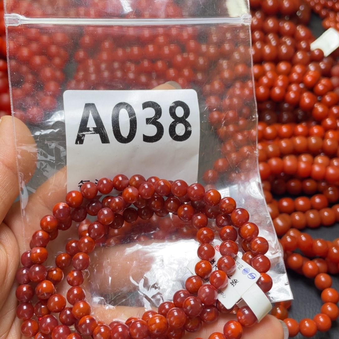 静***美南红玛瑙未镶嵌手链