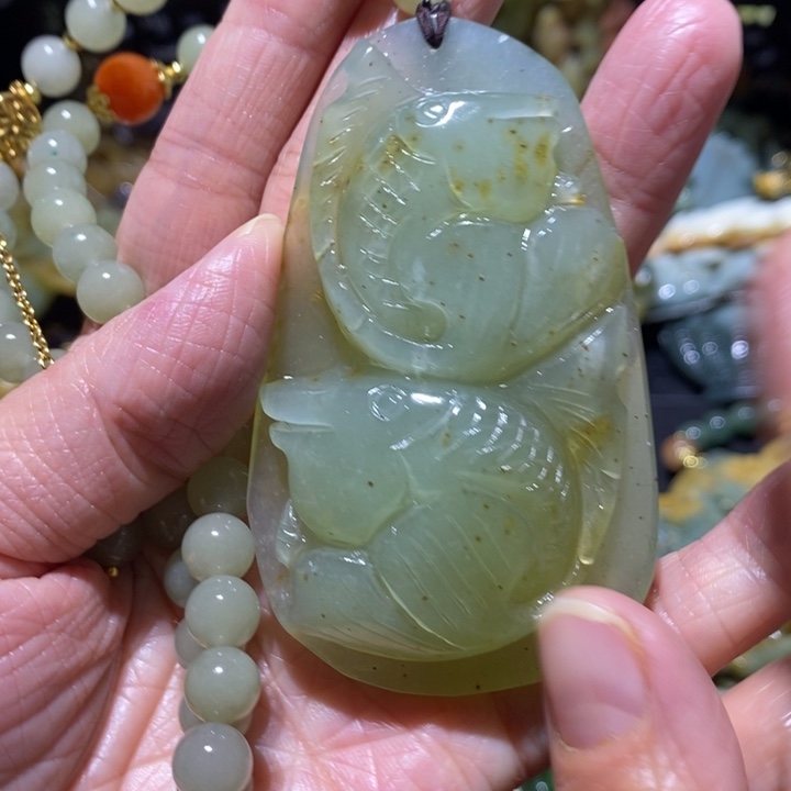 岫玉岫玉吊坠未镶嵌