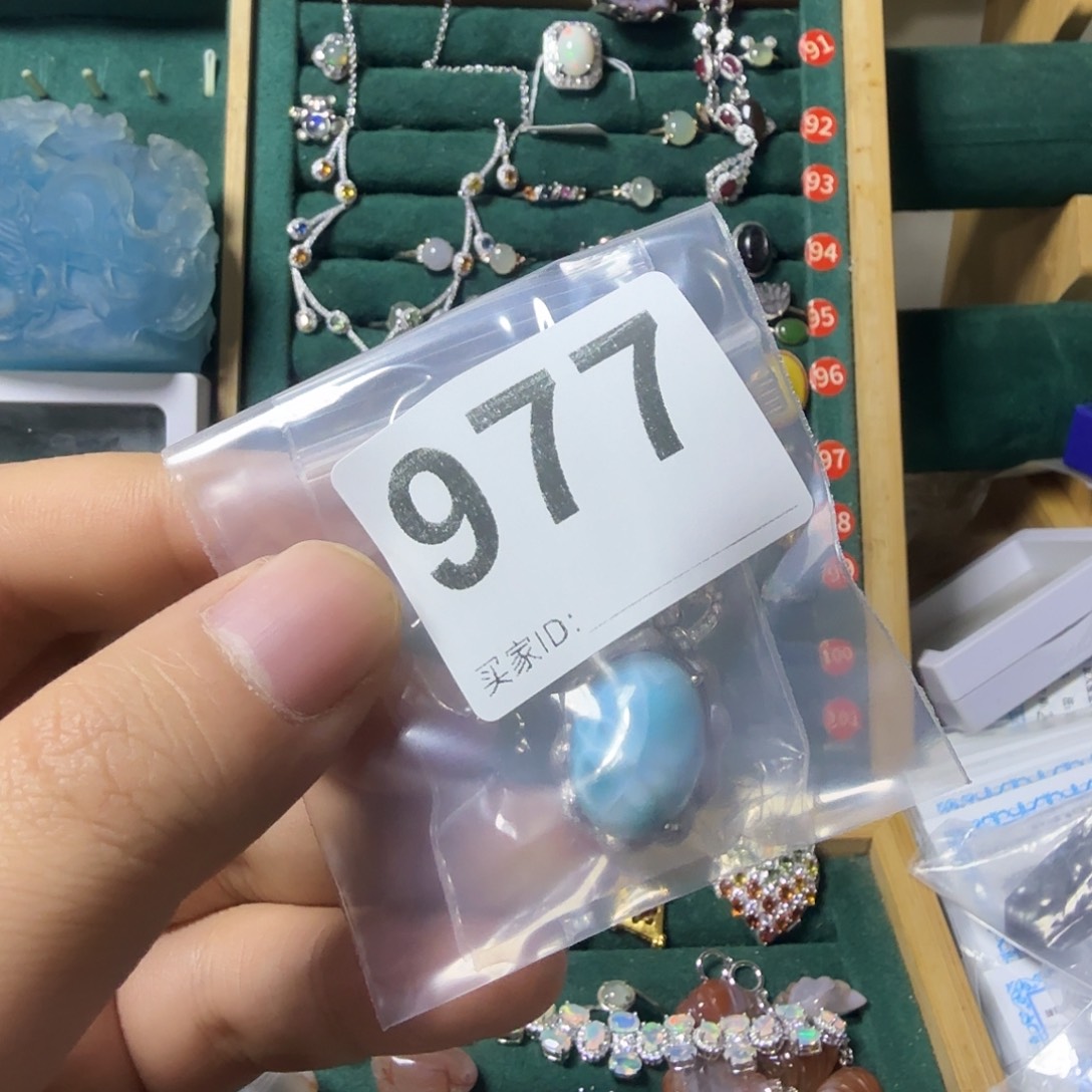 晚***情针钠钙石（海纹石）银S925镶嵌颈饰