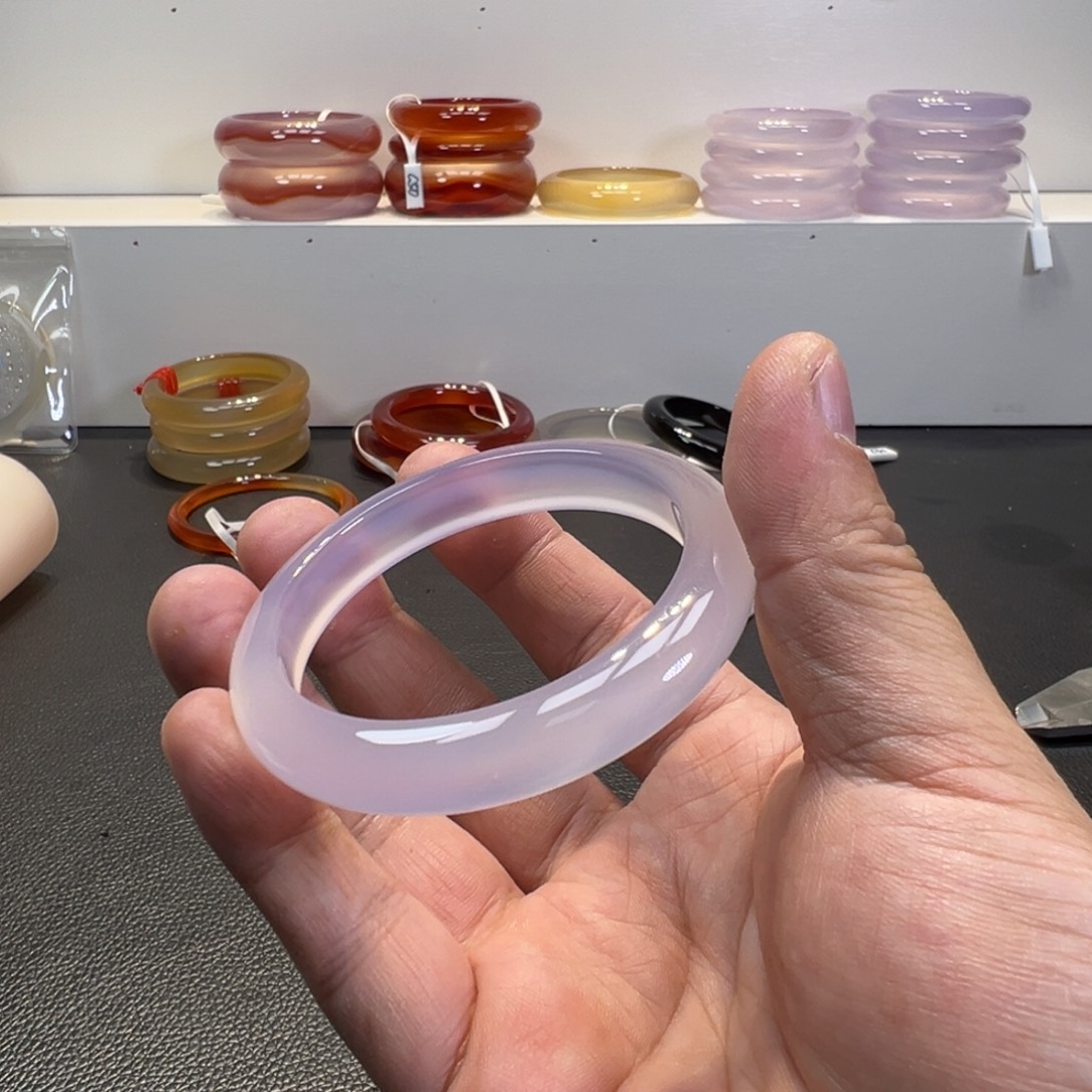 M***玛瑙/玉髓未镶嵌手镯