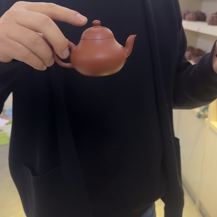 茶壶紫砂朱泥微瑕梨形