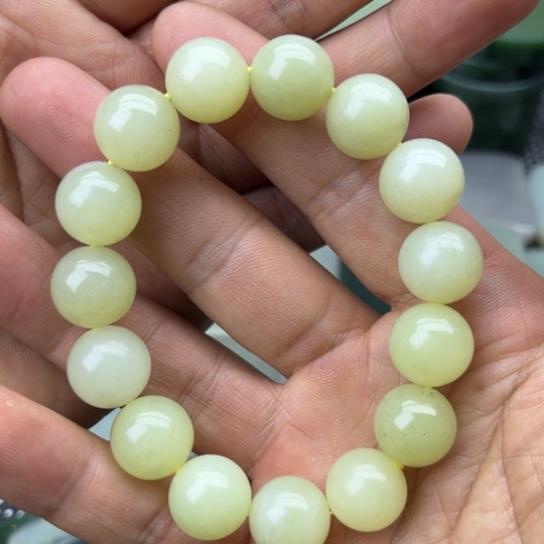 和田玉未镶嵌珠宝半成品