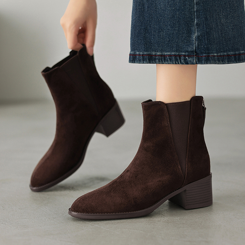 5CM-牛皮休闲风瘦瘦靴短筒时装靴秋冬切尔西靴百搭英伦风高跟靴女