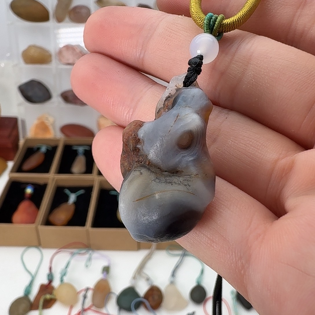 玛瑙/玉髓合金珠宝奇石