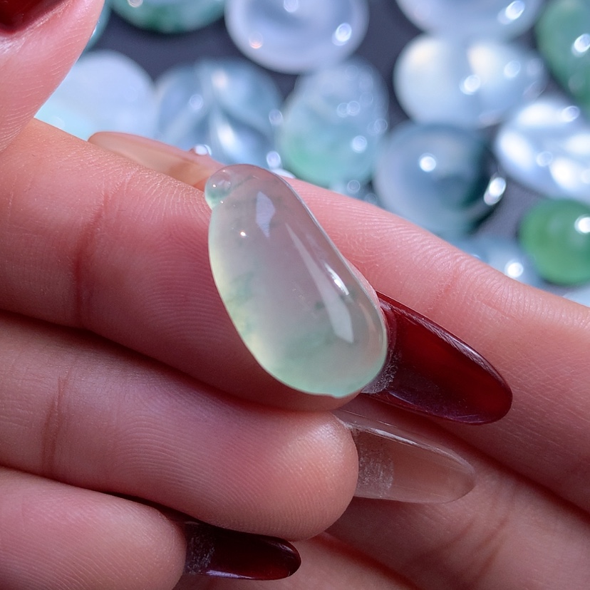 【闪购商品】翡翠颈饰未镶嵌缅甸翡翠