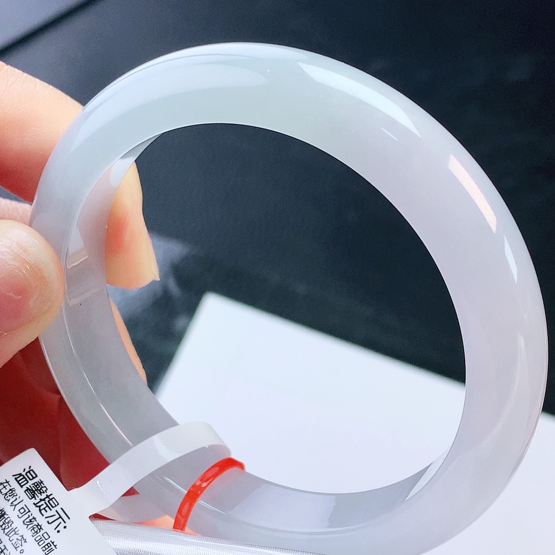 未镶嵌手镯翡翠58圈