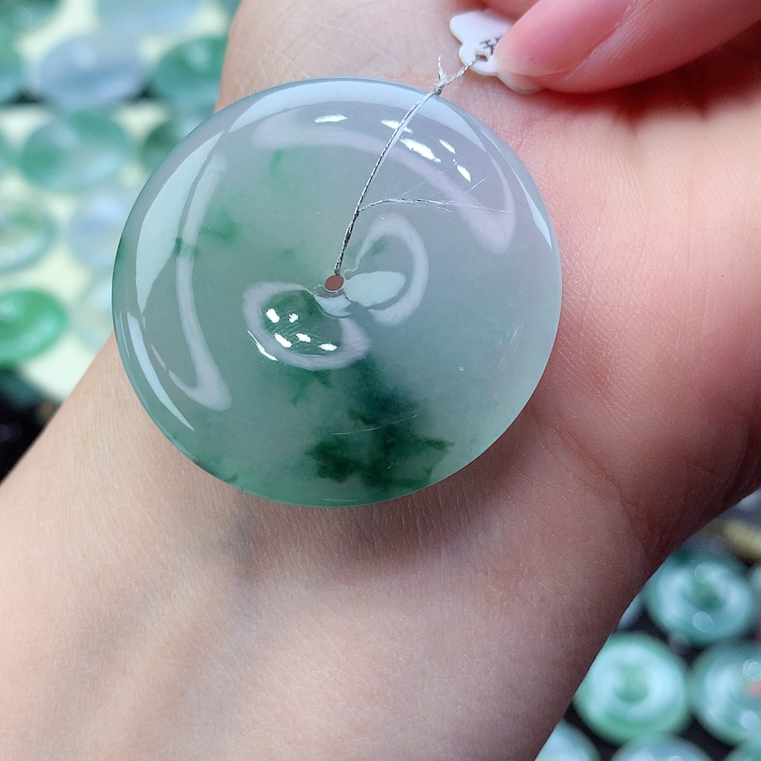 翡翠颈饰未镶嵌8尺寸35.8-5.9