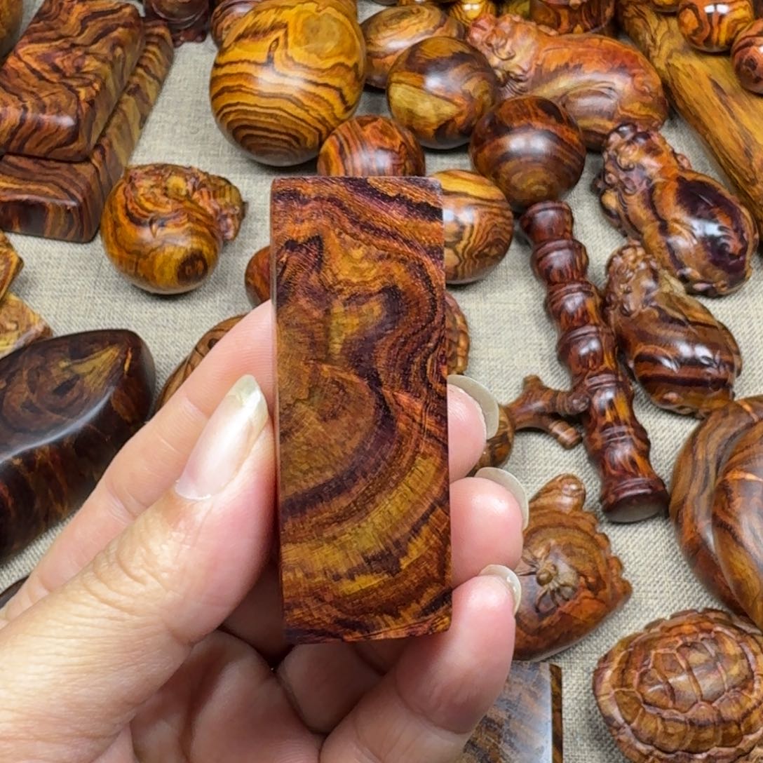 黄花梨/降香黄檀以*帖我