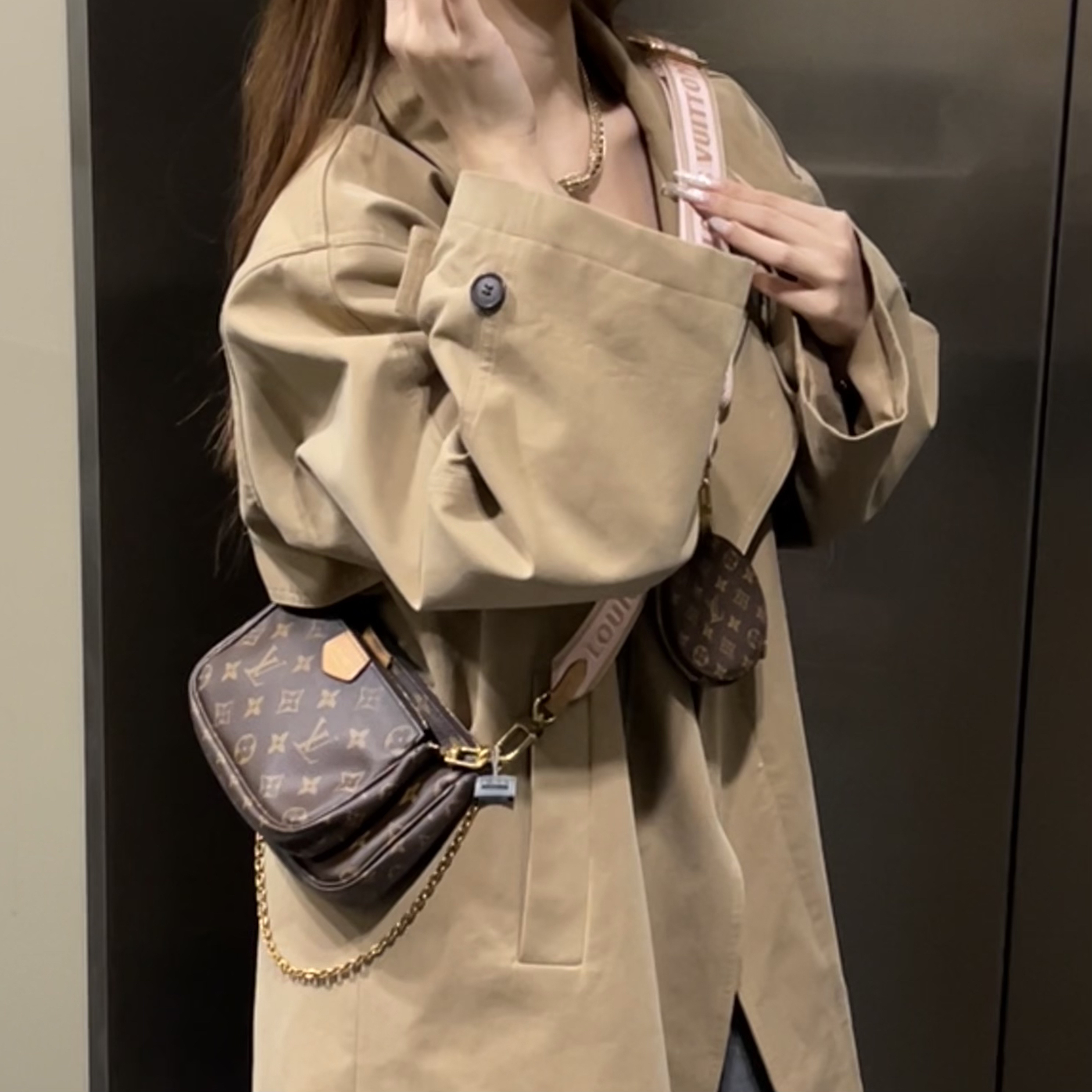 95新 LouisVuitton/路易威登 98新LV五合一粉肩带