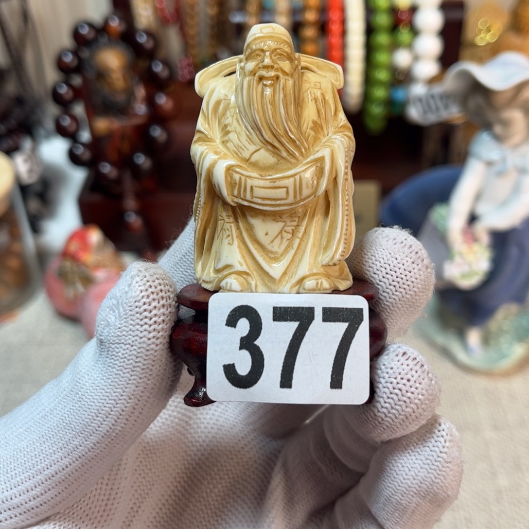 檀香紫檀（小叶紫檀）把件一物一拍