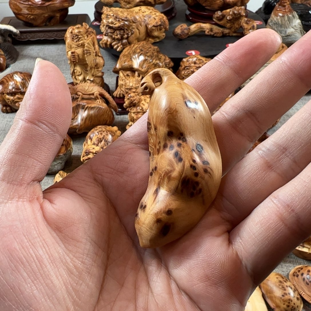 柏木（崖柏）578986567886778