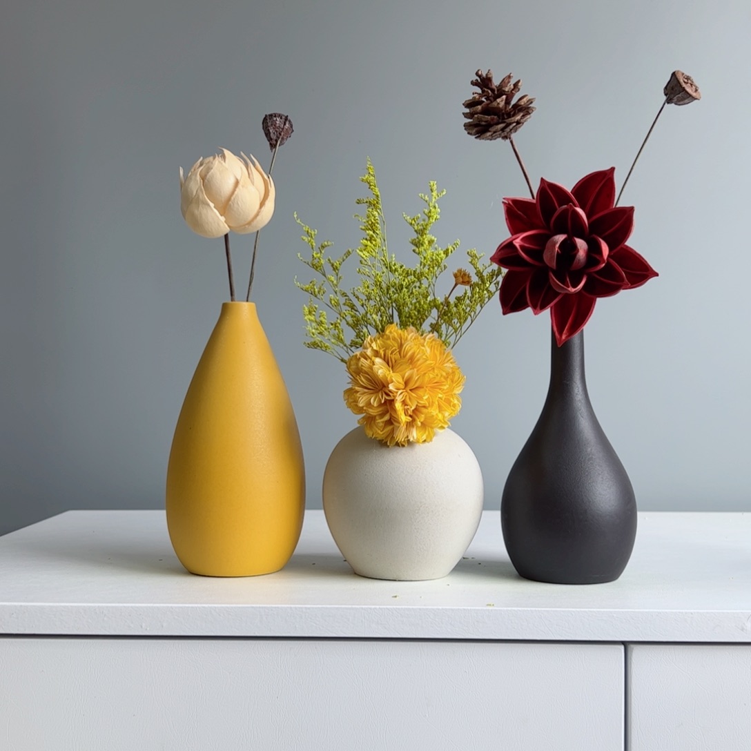 摆件陶瓷小花瓶摆件含花总高约20-30cm