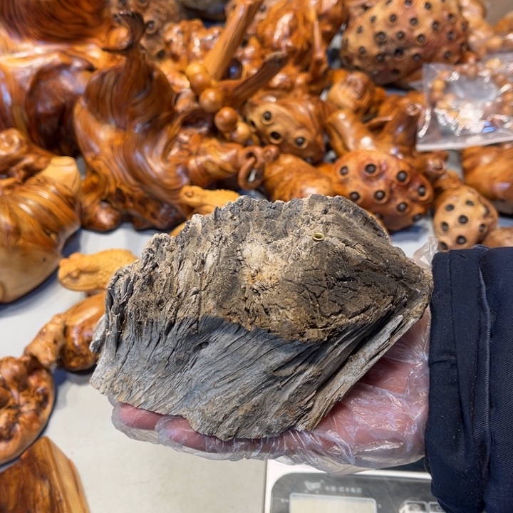 泰***岳柏木实木工艺品实木木