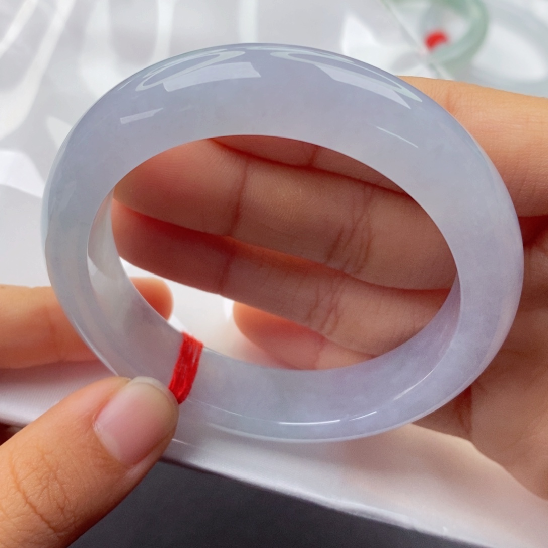 翡翠未镶嵌手镯5556正圈