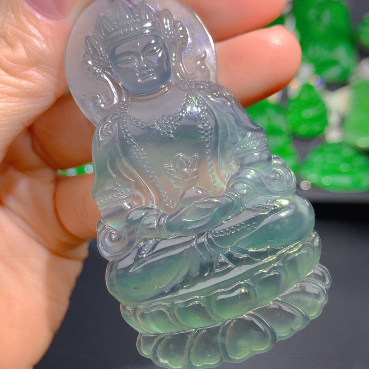 【闪购商品】翡翠颈饰18K金镶嵌111111