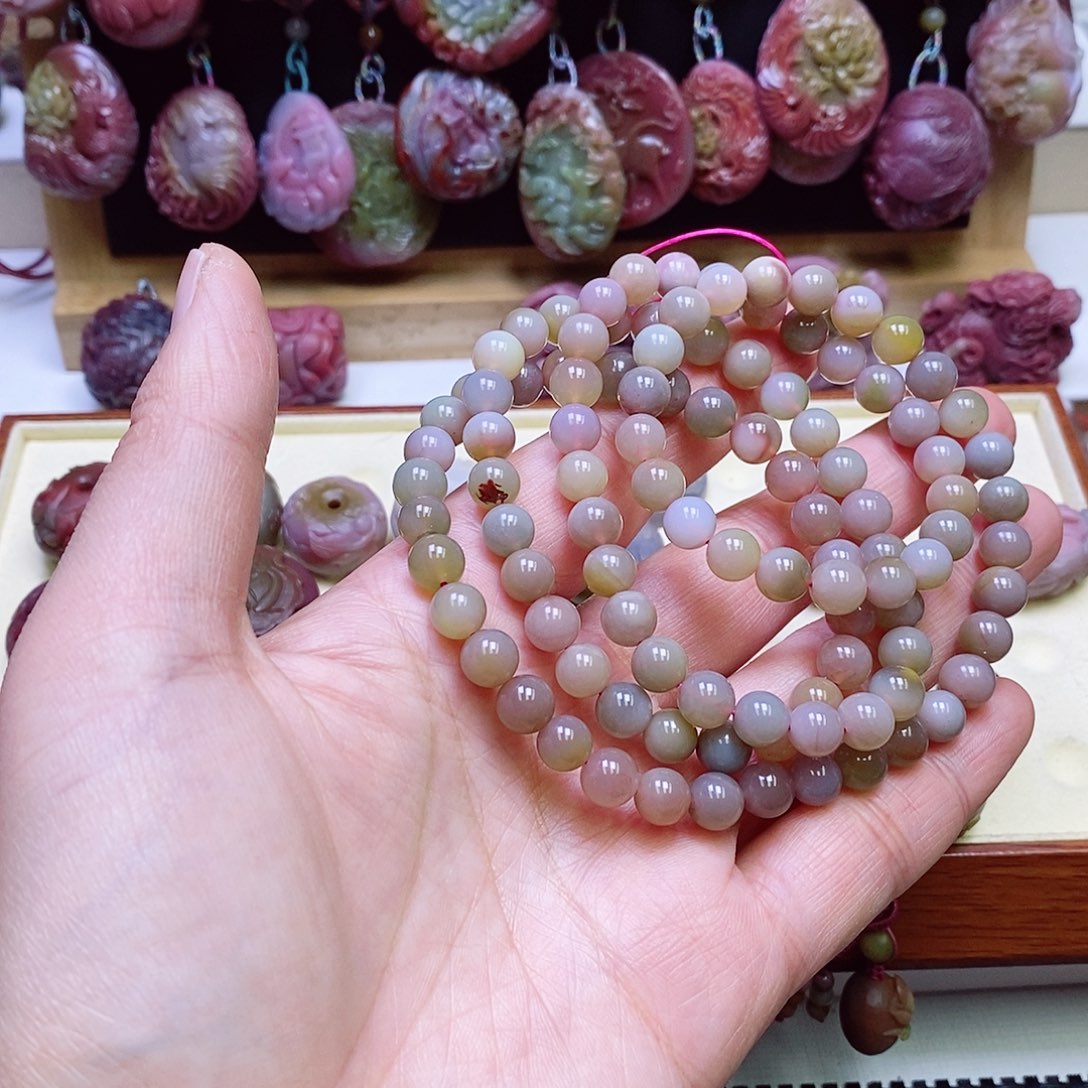 玛瑙/玉髓盐源玛瑙手链未镶嵌