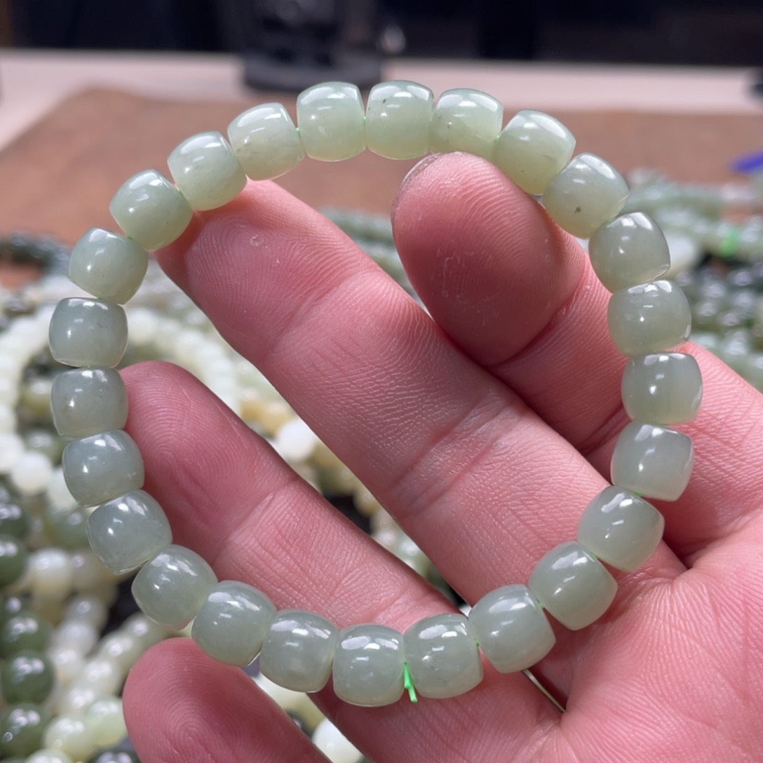 和田玉手链未镶嵌