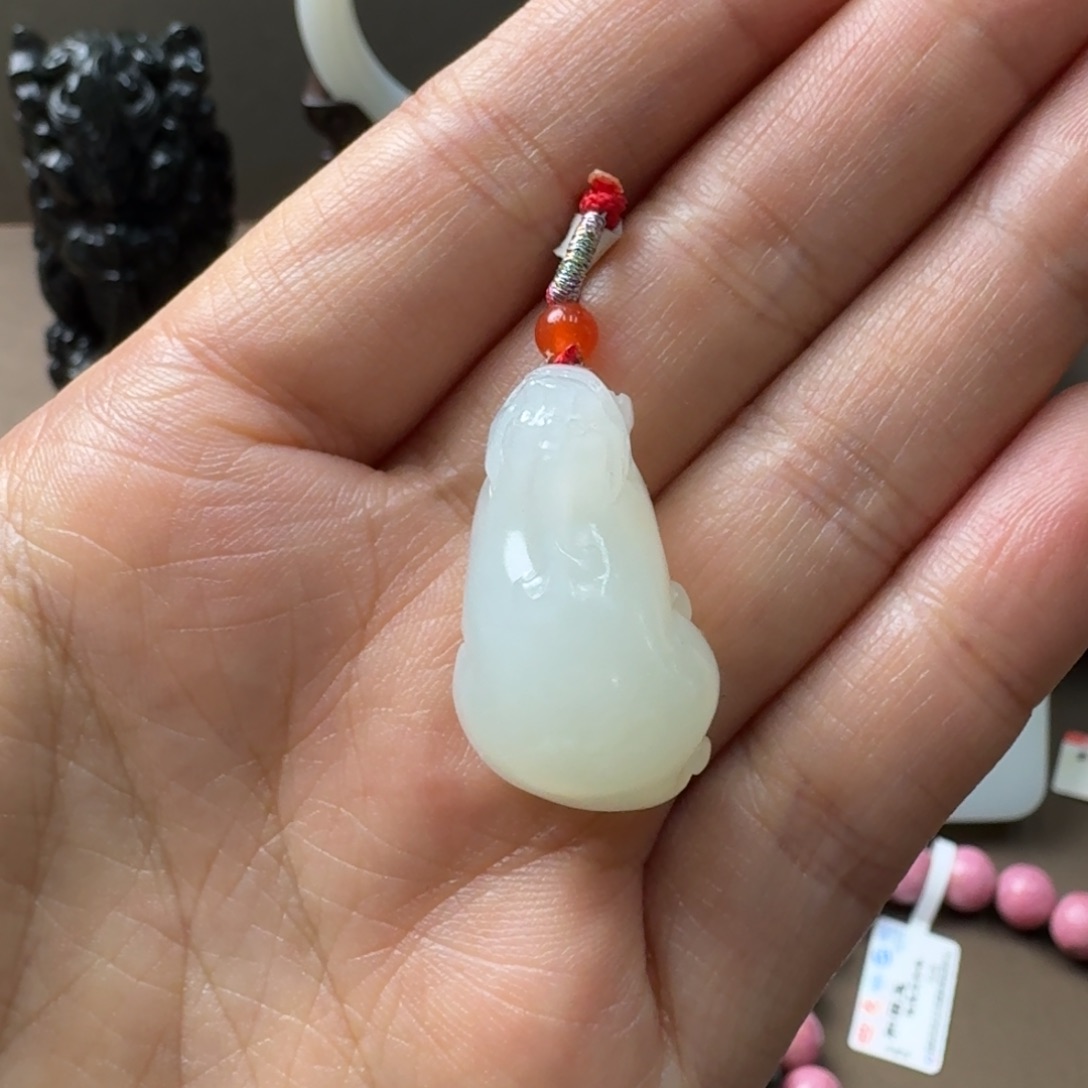 和田玉未镶嵌吊坠(不含链)