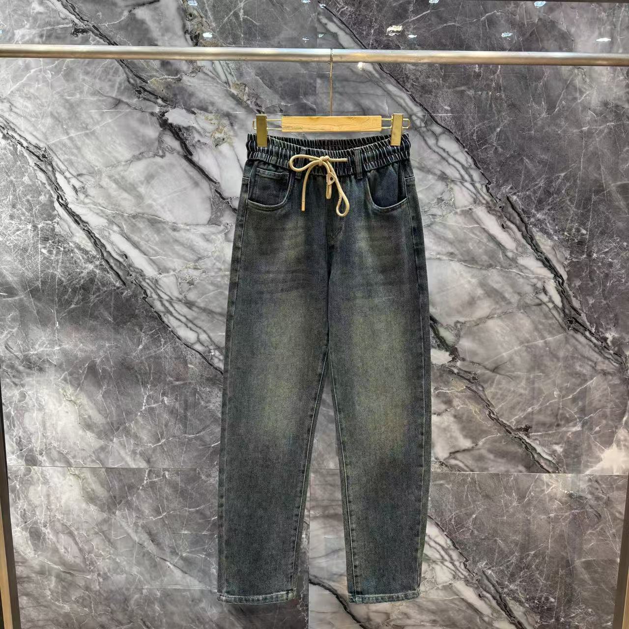 春季新款时尚百搭休闲牛仔裤1043