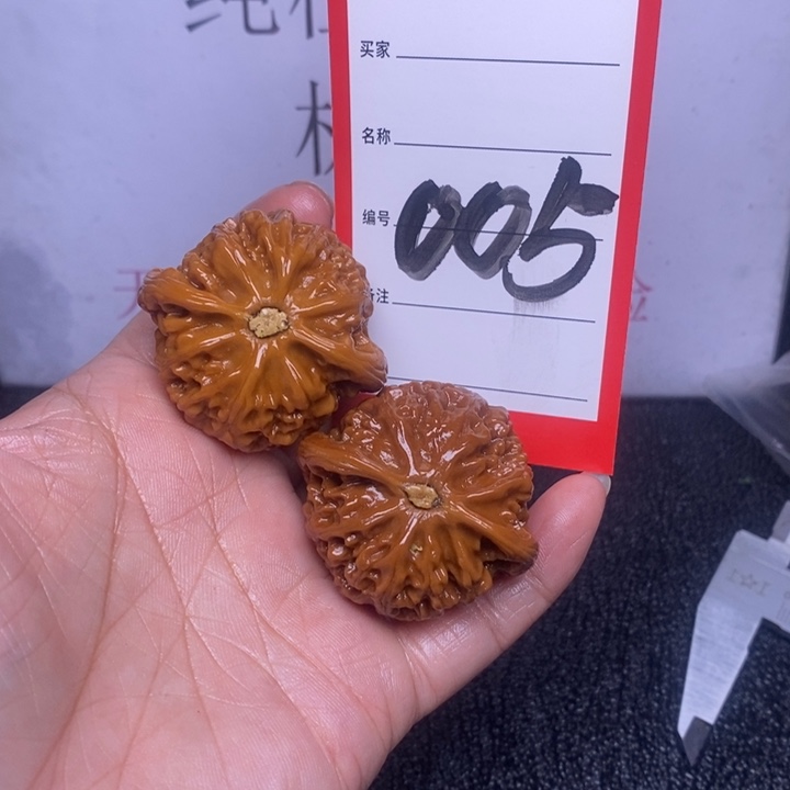 文玩核桃把件005，42宫灯色差