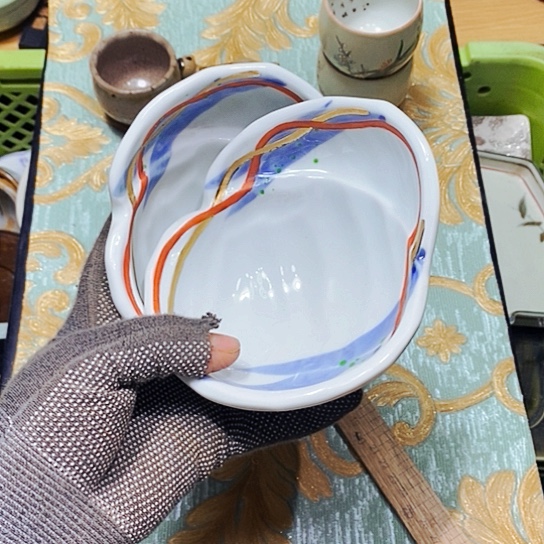 瓷片新年快乐。万事如意