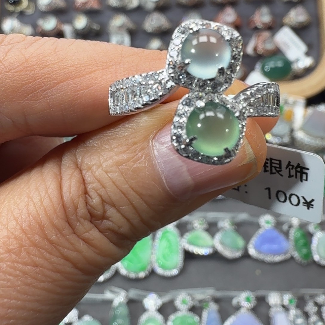 X***x翡翠银S925镶嵌戒指天然缅甸翡翠A货