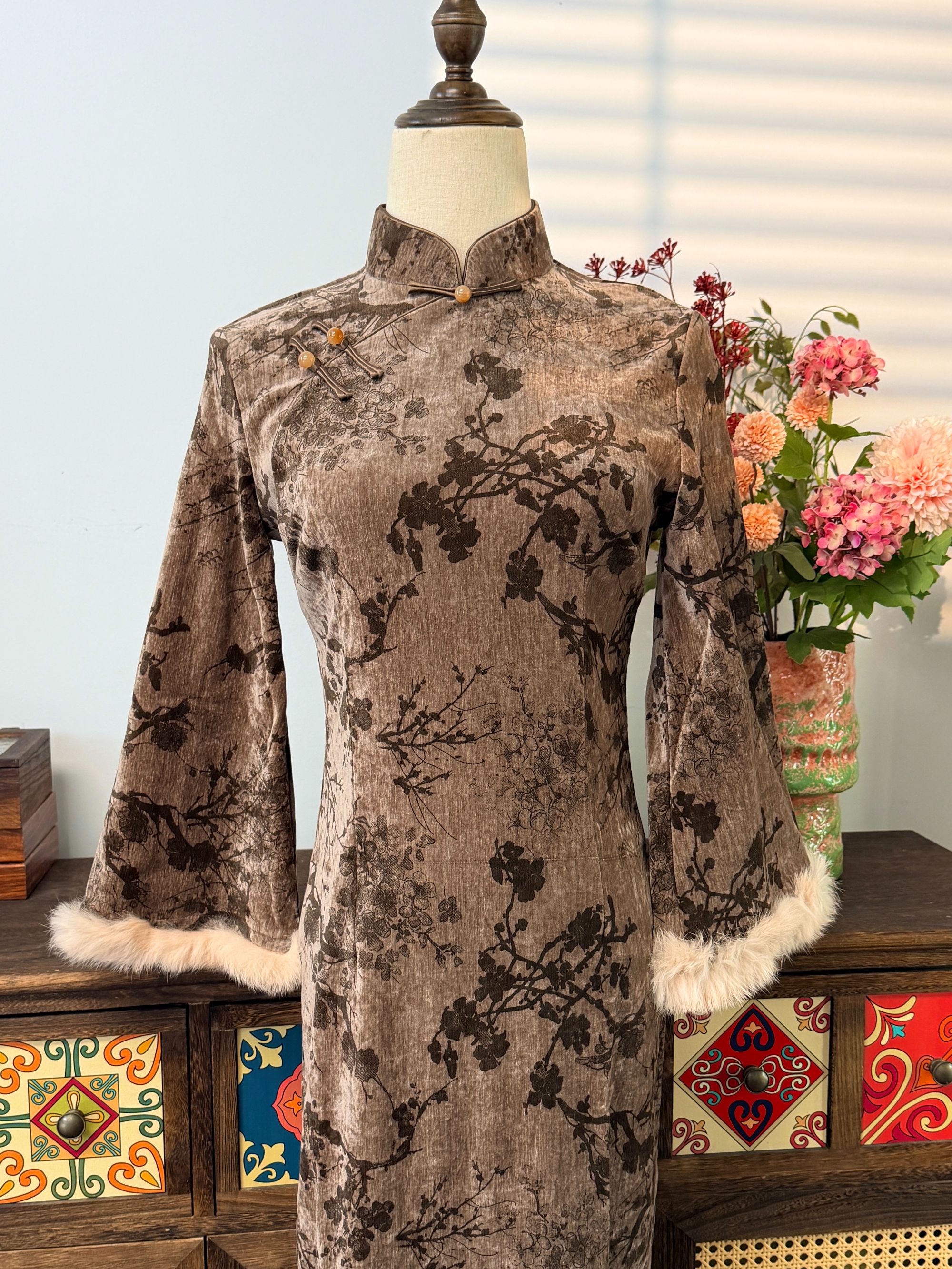  锦笙 |焦糖花影127cm美拉德秋冬磨毛气质款高级旗袍