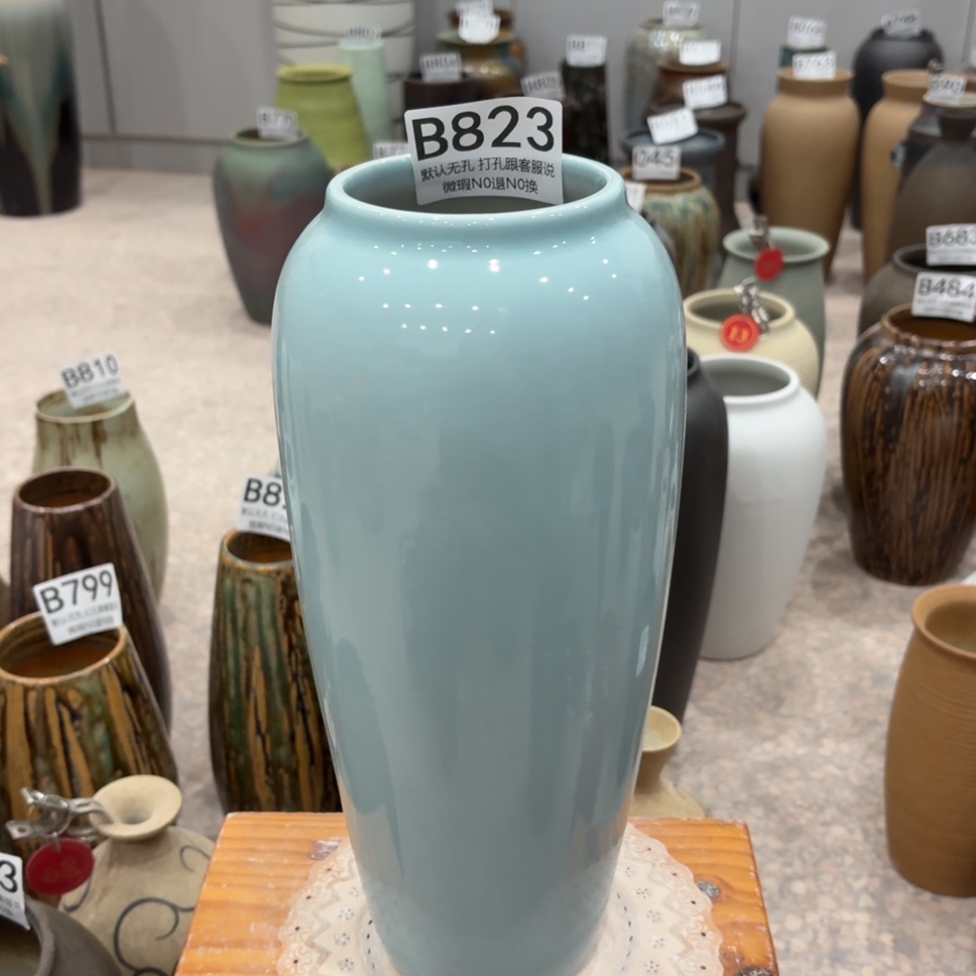 摆件823 景德镇陶瓷花瓶高34口9