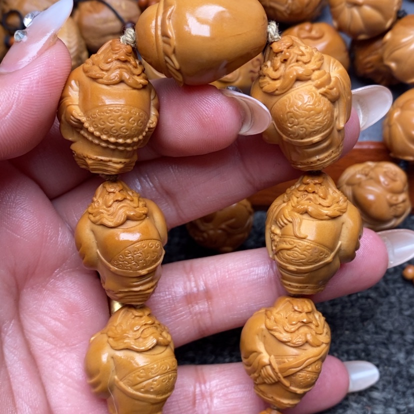 【闪购商品】橄榄核手串fy h h h b h h b b