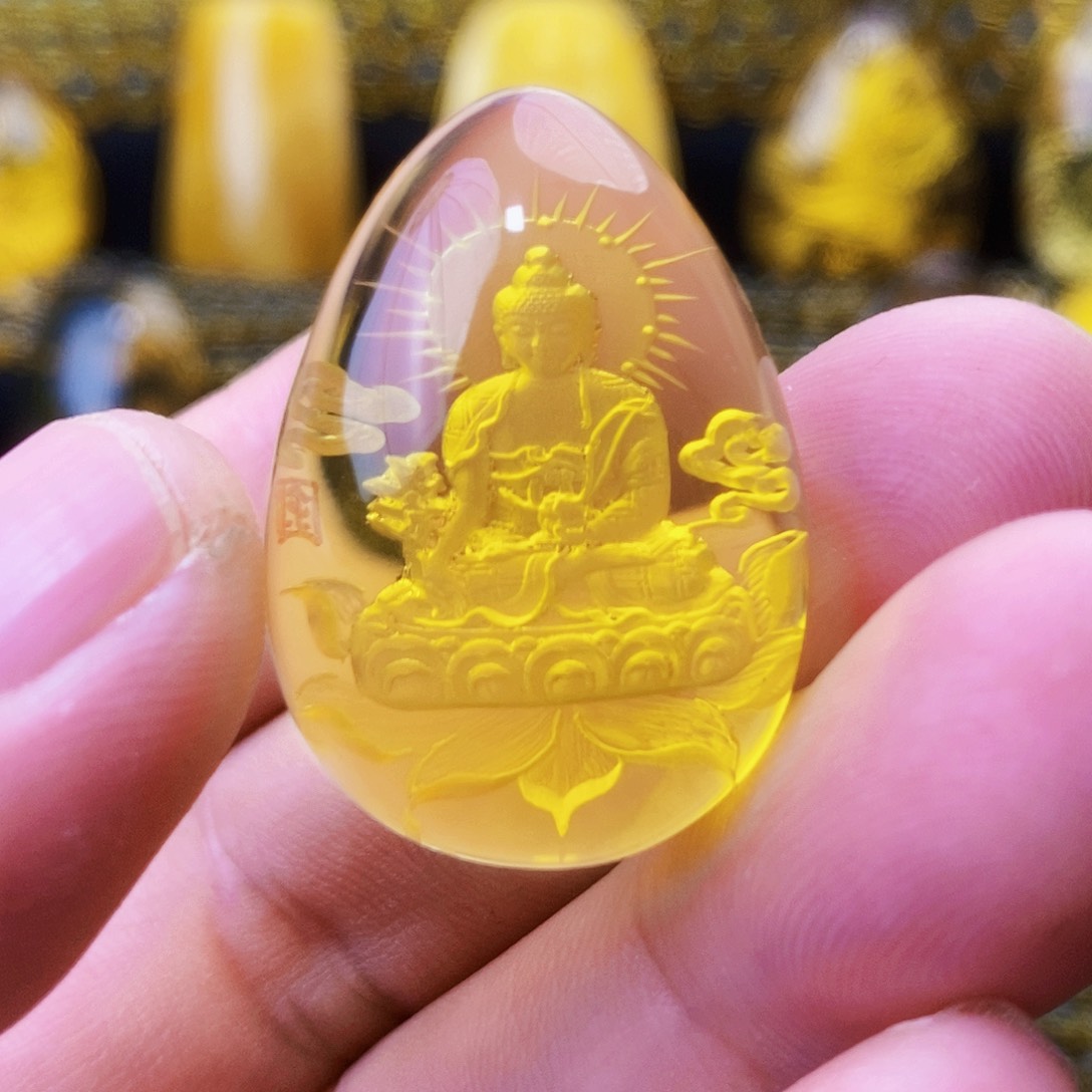 【闪购商品】未镶嵌金珀颈饰琥珀阴雕