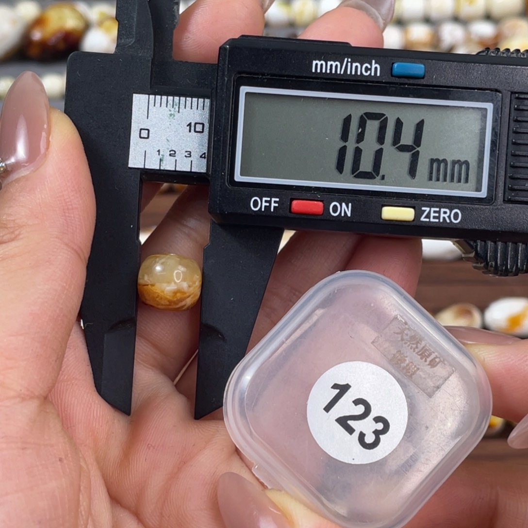 琥珀未镶嵌珠宝奇石琥珀蜜蜡微瑕