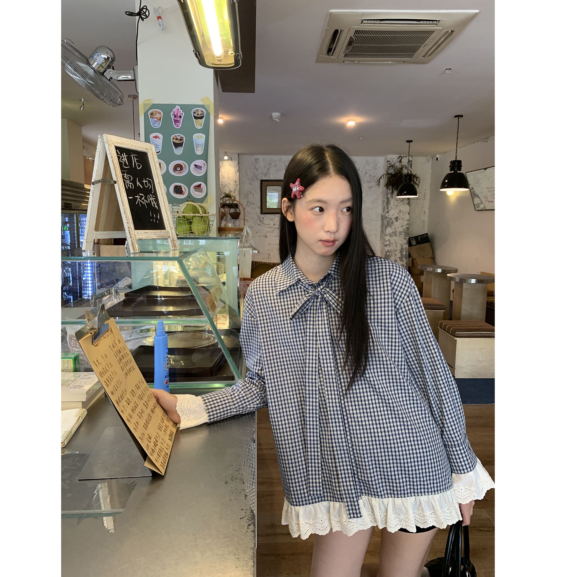 百搭格子衬衫女款2025新款秋季蓝色法式上衣长袖宽松高级感衬衣