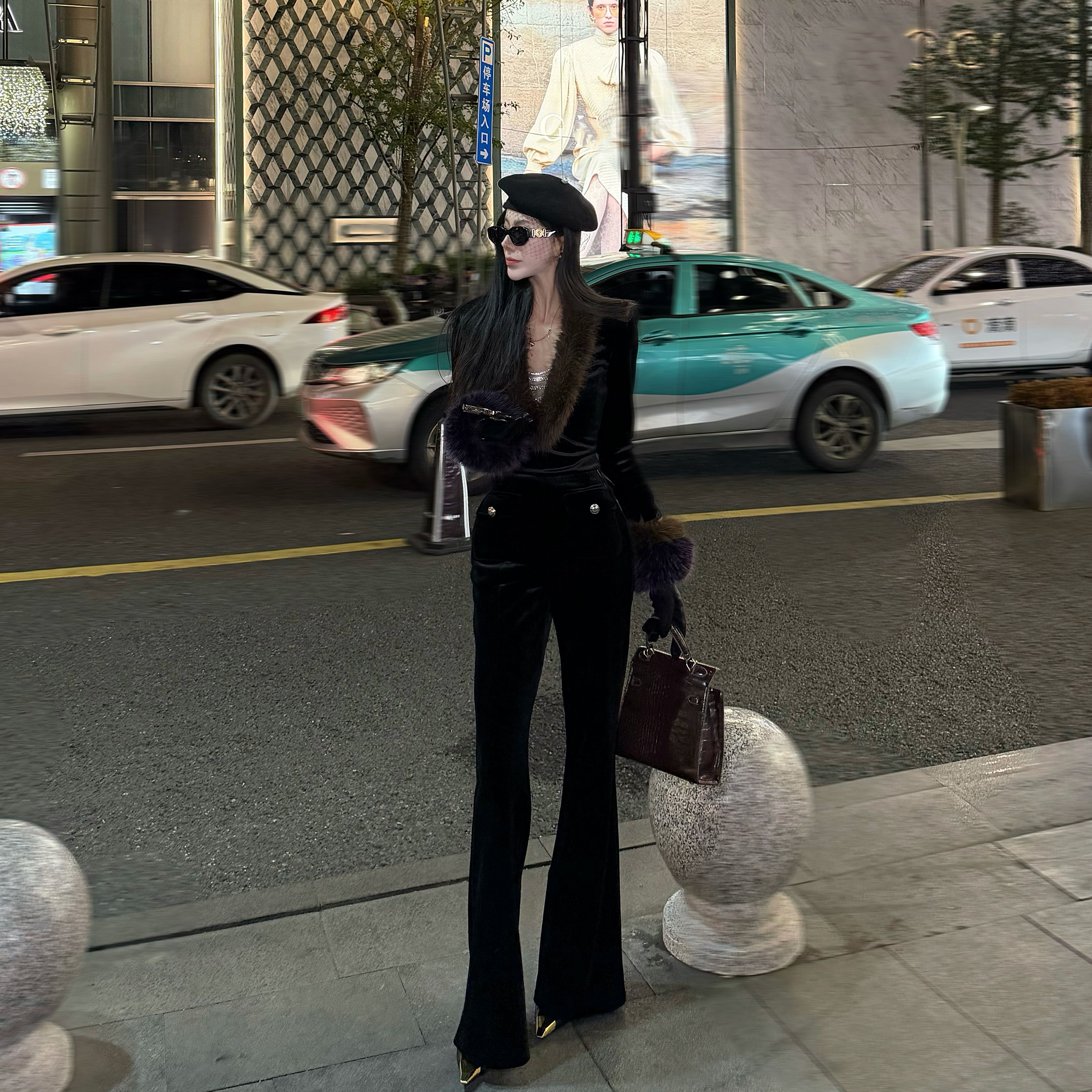 WANWAN原创 丝绒毛毛领套装JJD5SY2107