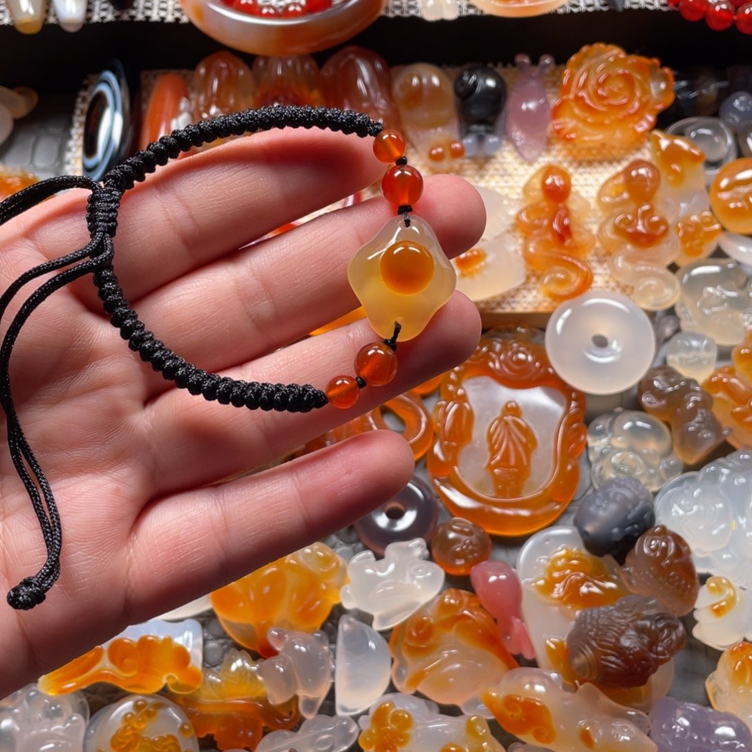 玛瑙/玉髓颈饰未镶嵌少***吧