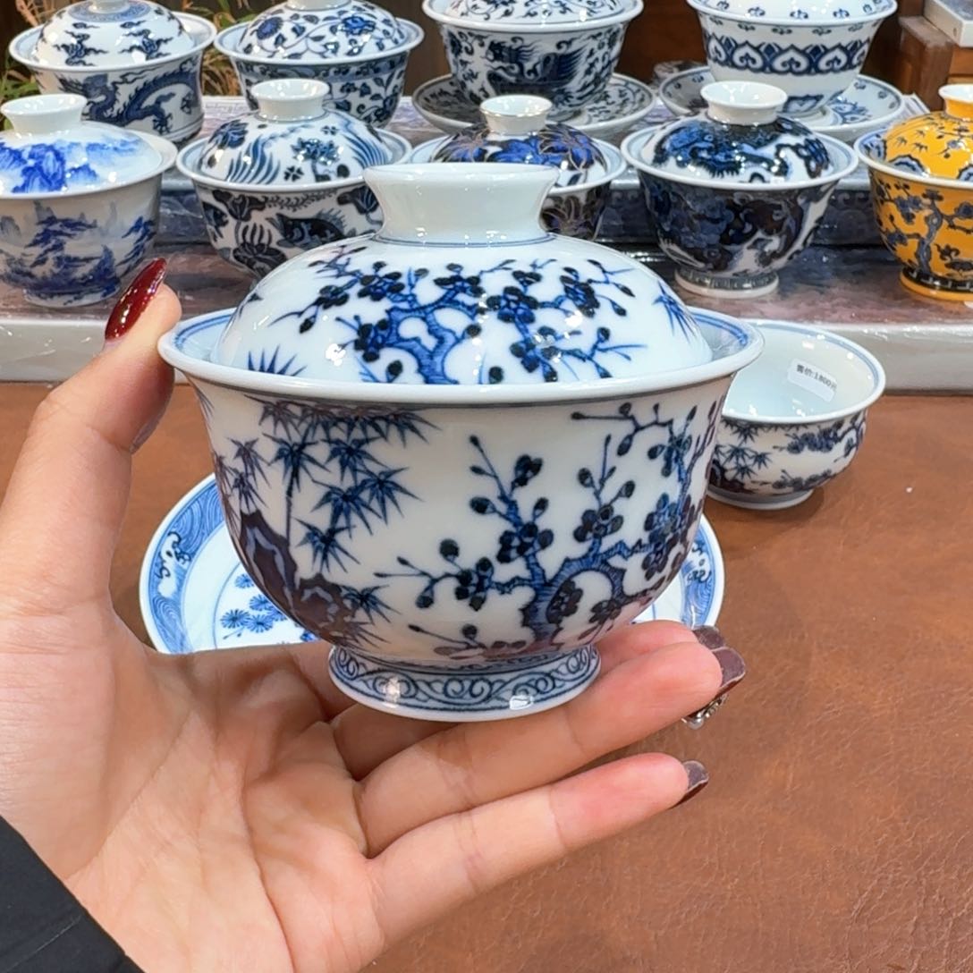 盖碗。。。。。。。。。。。。。。。。